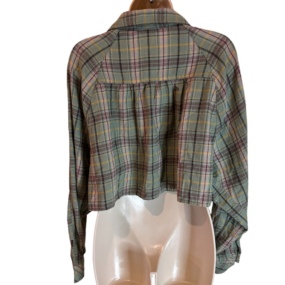 Mimosa Sage Green Plaid Cropped Button-Up Flannel Shirt Long Sleeve