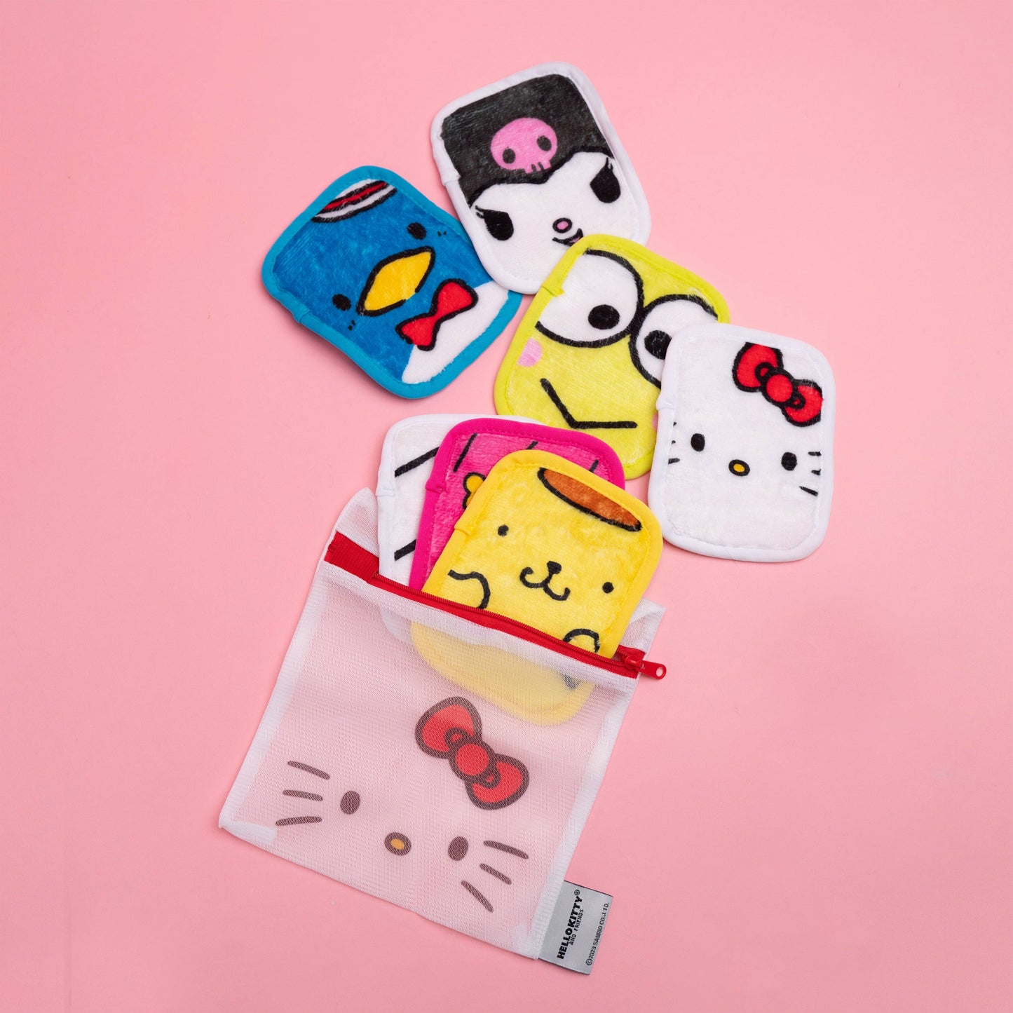 The Original MakeUp Eraser Hello Kitty & Friends 7-Day Gift Set © Sanrio