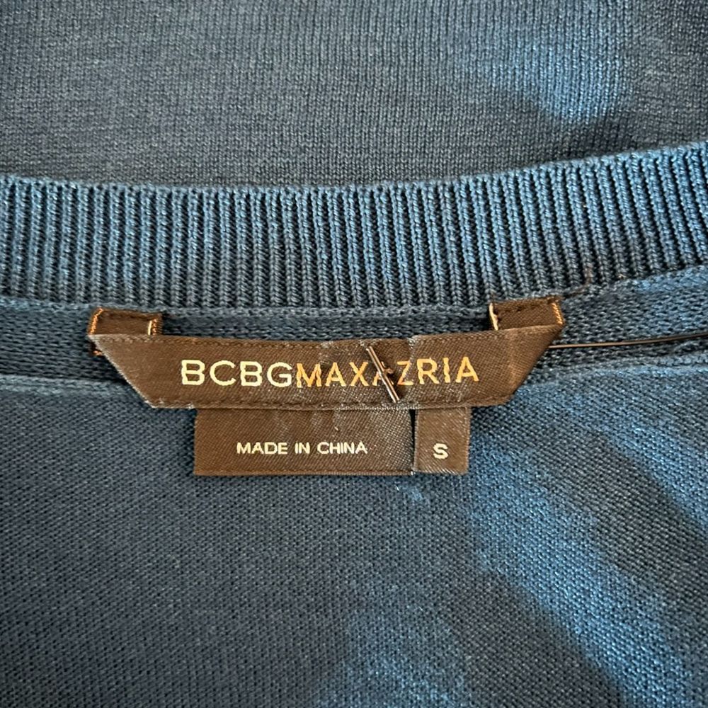 BCBGMAXAZRIA Elegant Blue Puff Sleeve V - Neck Silk Blend Top - Haute Poppy