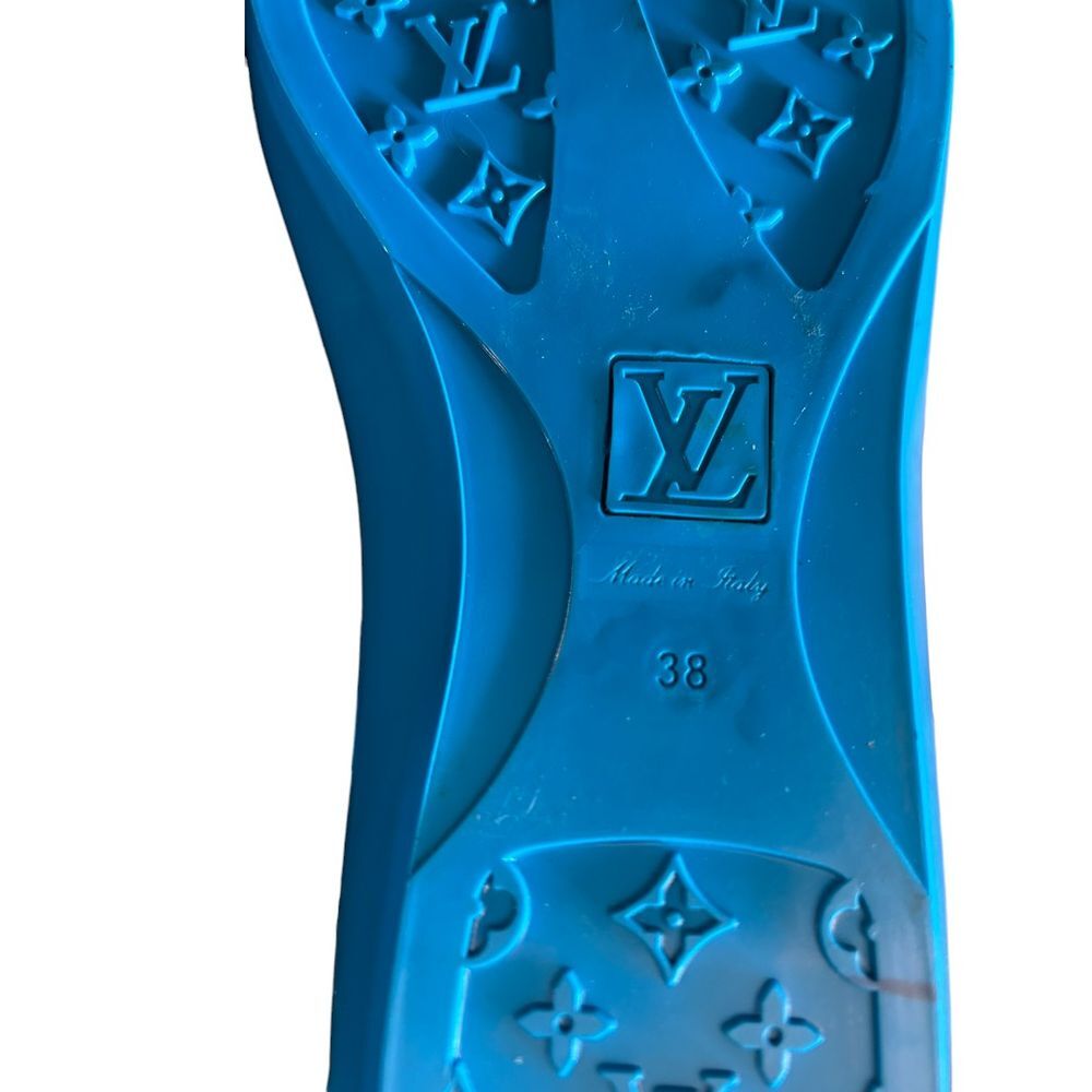 Louis Vuitton Elektrochoc Blue Rubber Sandals - Haute Poppy