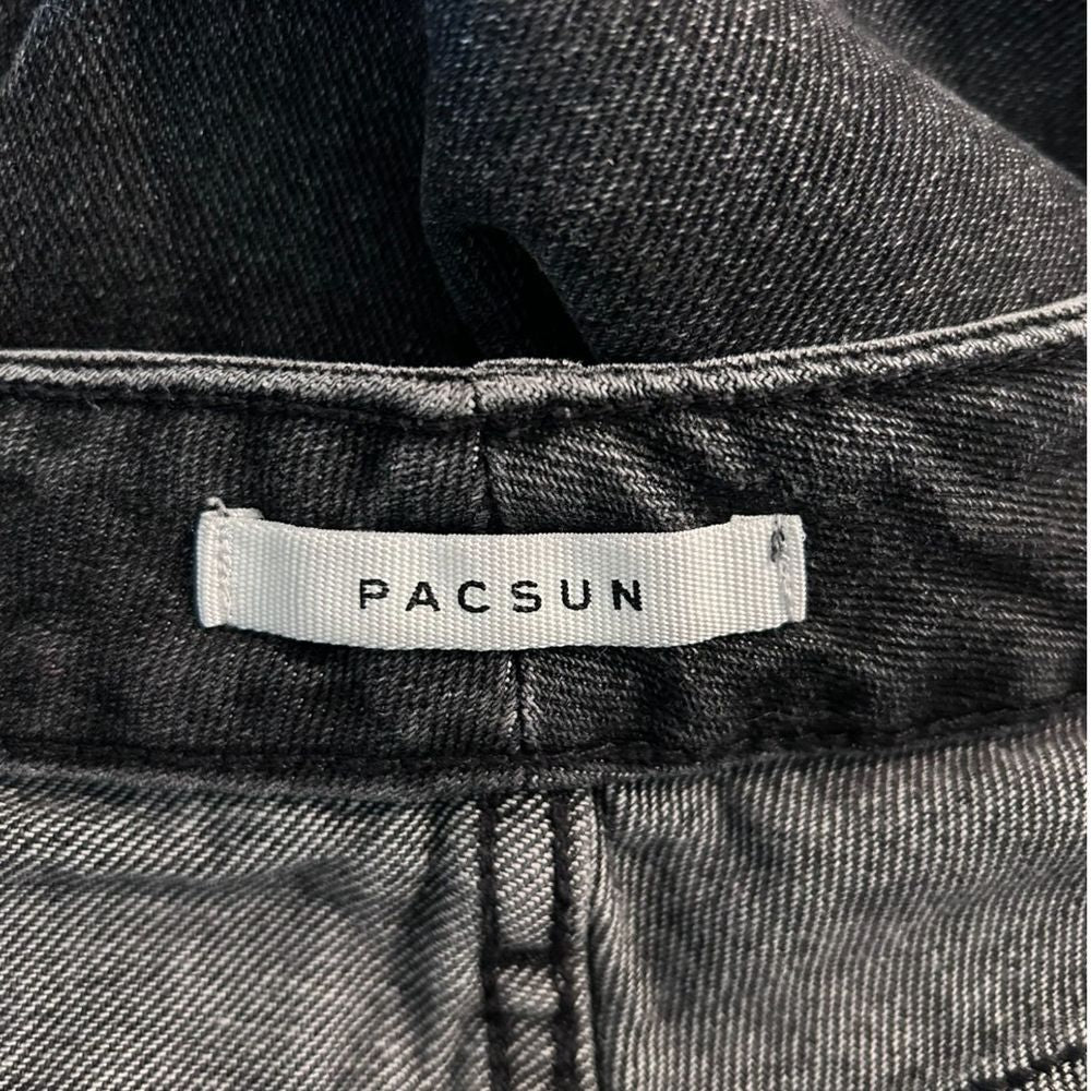 PacSun High Rise Mom Jeans Washed Black Denim Classic Fit - Haute Poppy