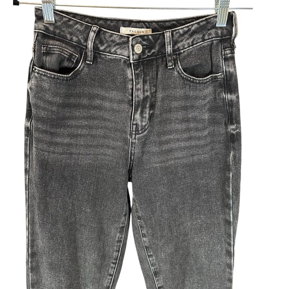 PacSun High Rise Mom Jeans Washed Black Denim Classic Fit - Haute Poppy