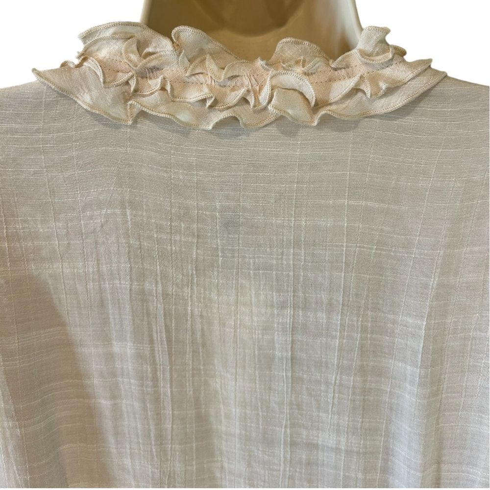 Spanner Tapestry Light Beige Ruffled Collar Blouse Elegant Long Sleeve Top - Haute Poppy