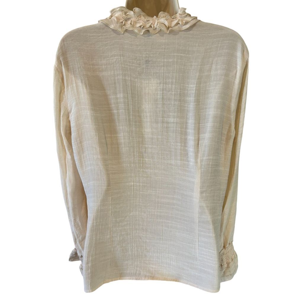 Spanner Tapestry Light Beige Ruffled Collar Blouse Elegant Long Sleeve Top - Haute Poppy