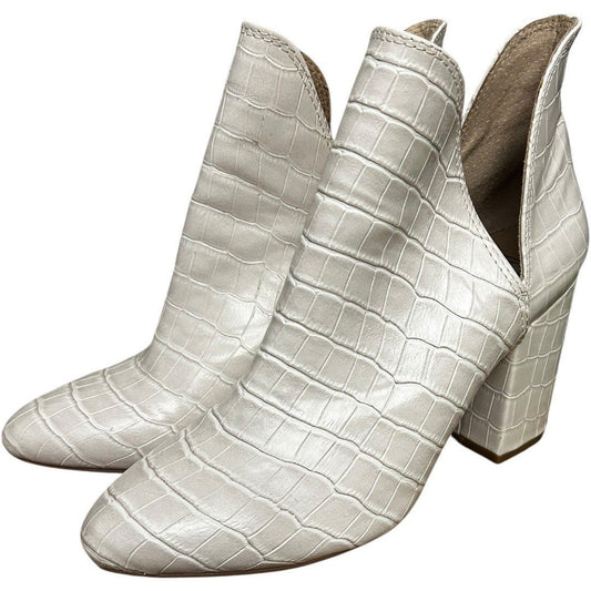 Steve Madden Rookie Pointed Toe Block Heel Ankle Boots Cream Faux Croc Bootie 8M - Haute Poppy