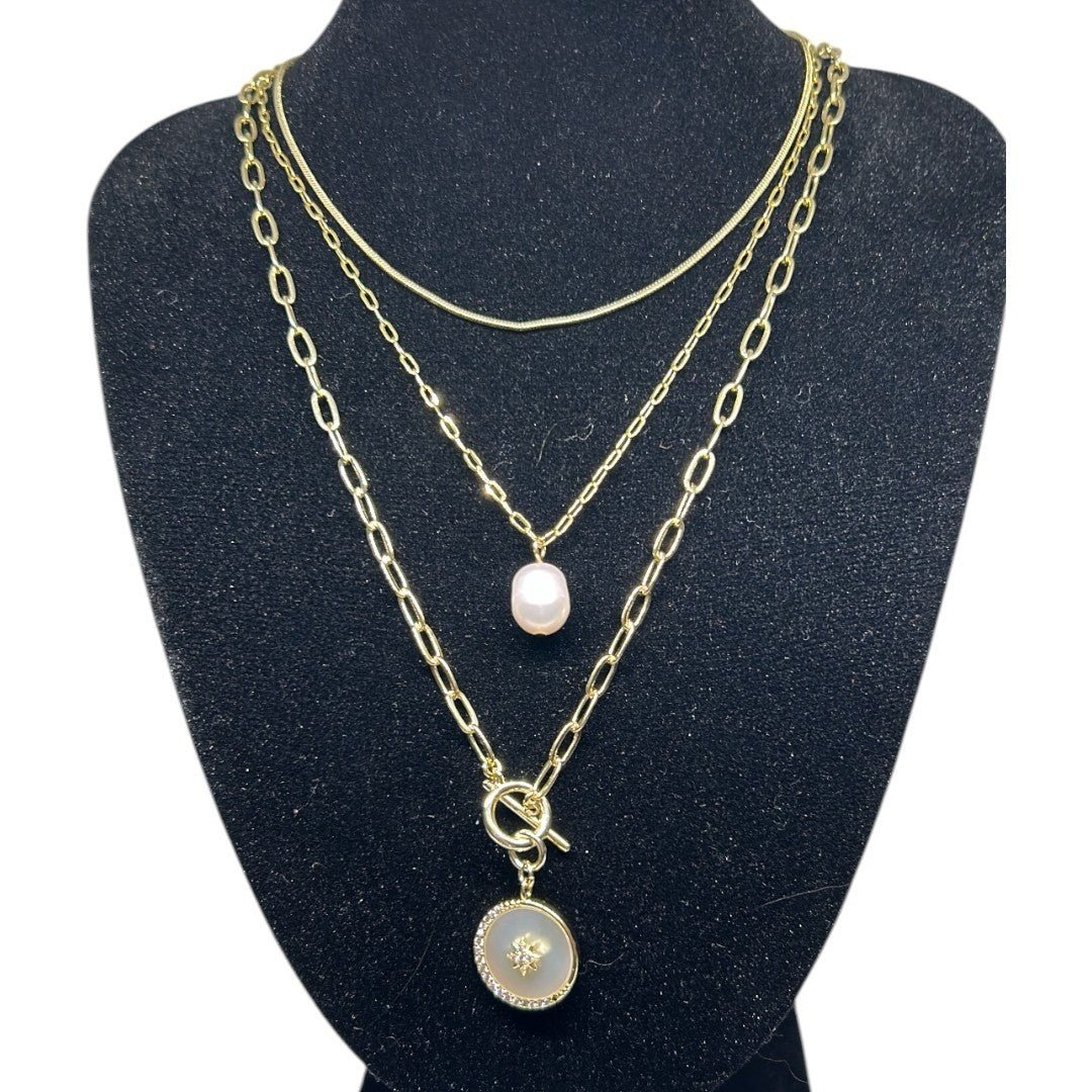 Unwritten Mother of Pearl Star Paperclip Toggle Layered Necklace Set - Haute Poppy